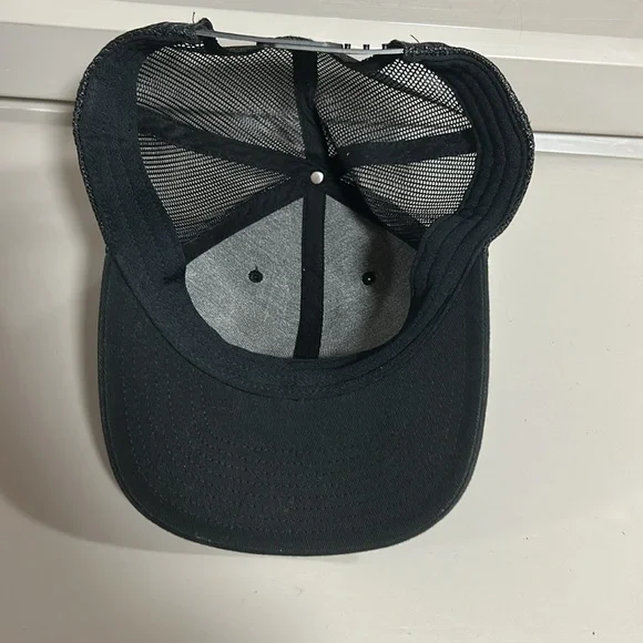 Columbia Mesh Raised 3D Logo Truckers SnapBack Mountain Hat Black White OSFM - Picture 5 of 6